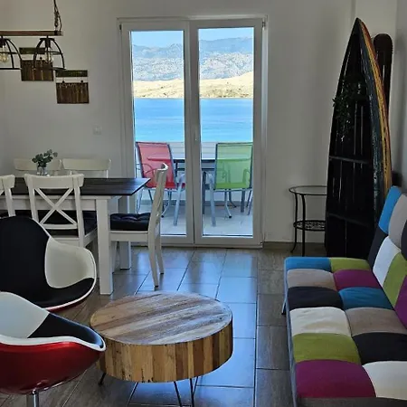 Apartment Dolphin House Pag Town