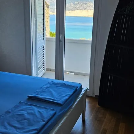 Dolphin House Apartman *