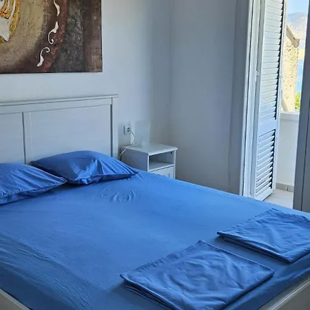 Apartment Dolphin House Pag Town